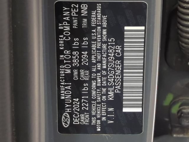 Used 2025 Hyundai Elantra SEL FWD image 15
