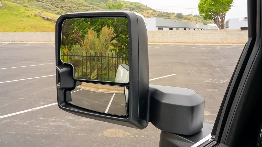 New 2026 GMC Sierra 2500 Denali w/ Denali Reserve Package image 18