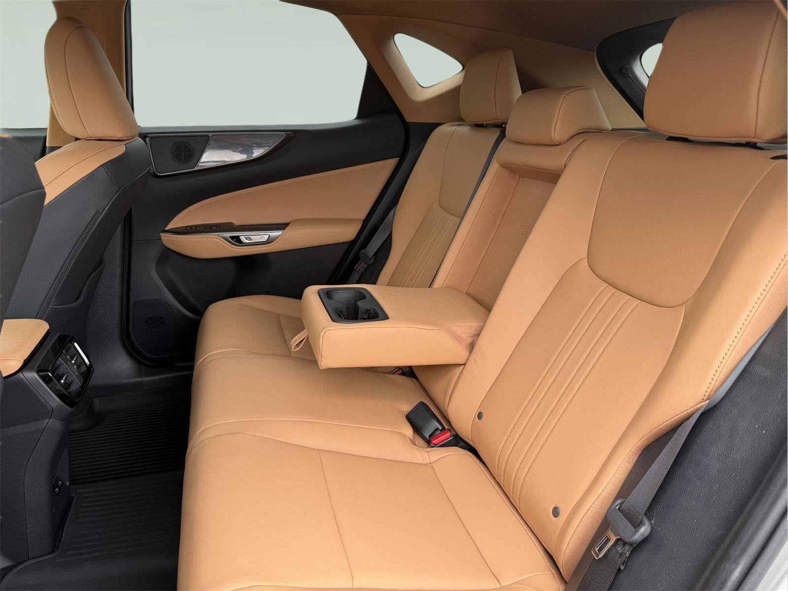 Used 2022 Lexus NX 350 AWD image 23