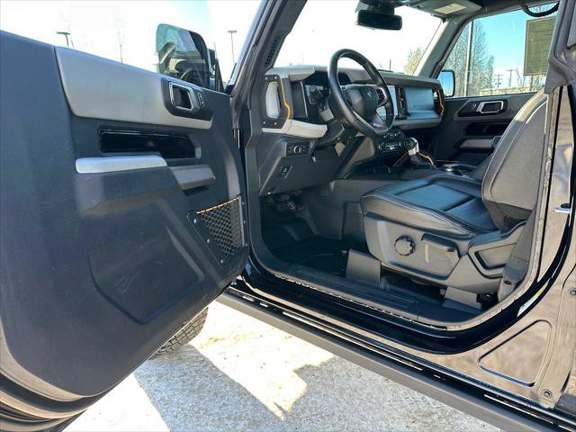 Used 2022 Ford Bronco Badlands image 19