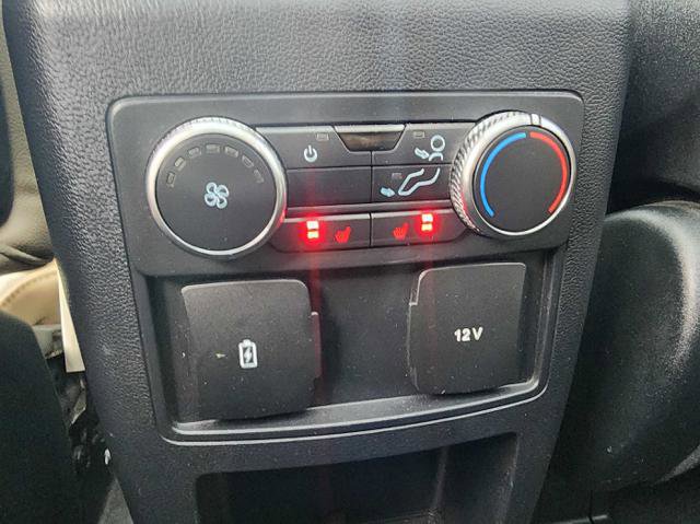 Used 2020 Ford Explorer XLT w/ Equipment Group 202A image 24