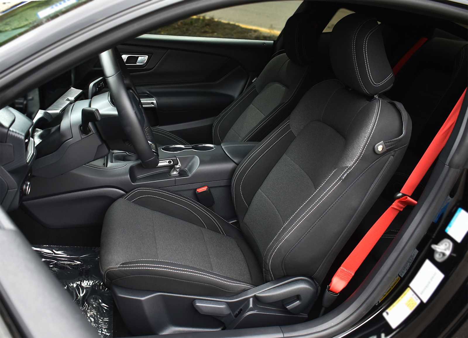 Used 2025 Ford Mustang GT w/ GT Performance Package image 17