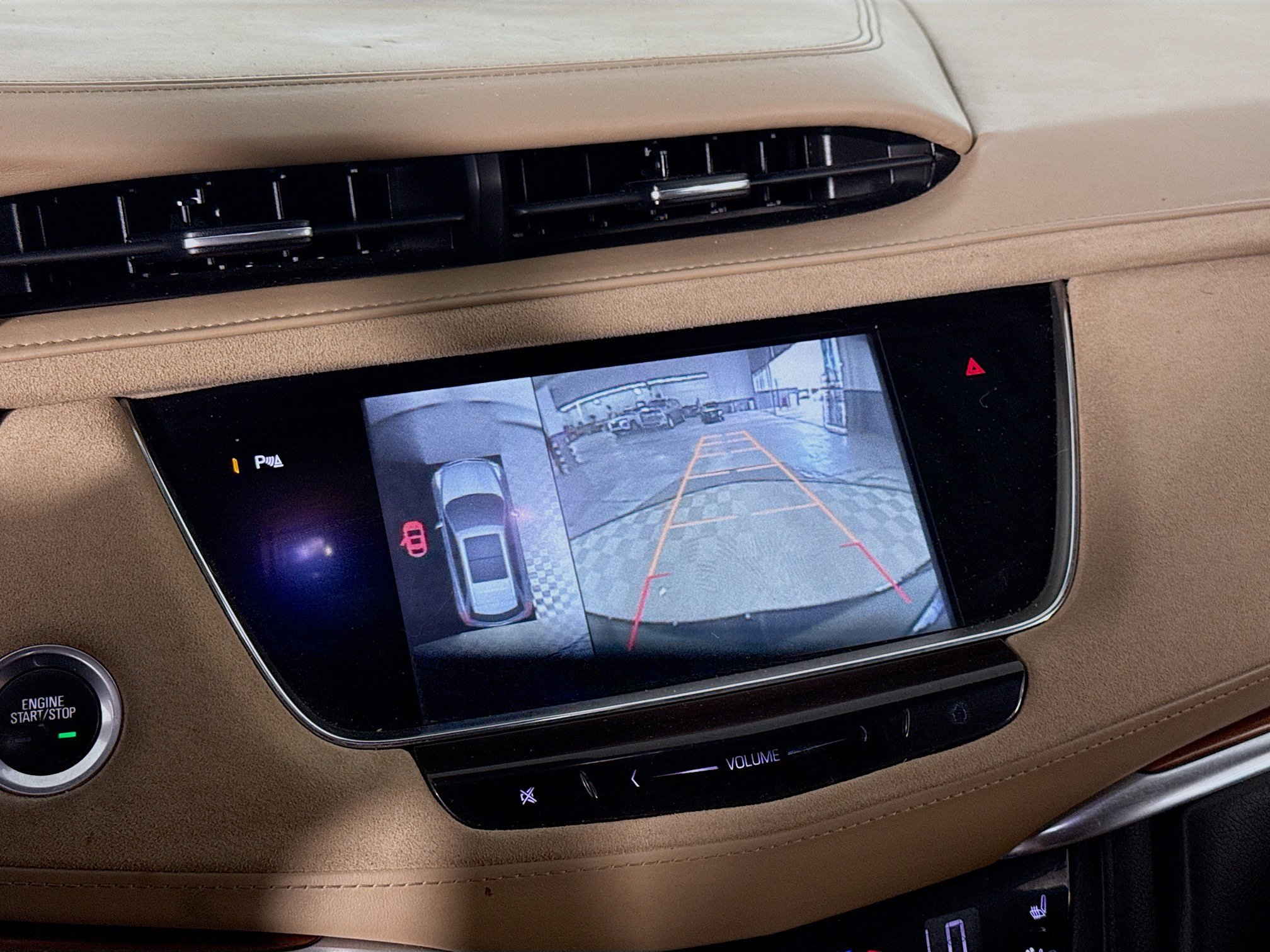 Used 2017 Cadillac XT5 Platinum image 19