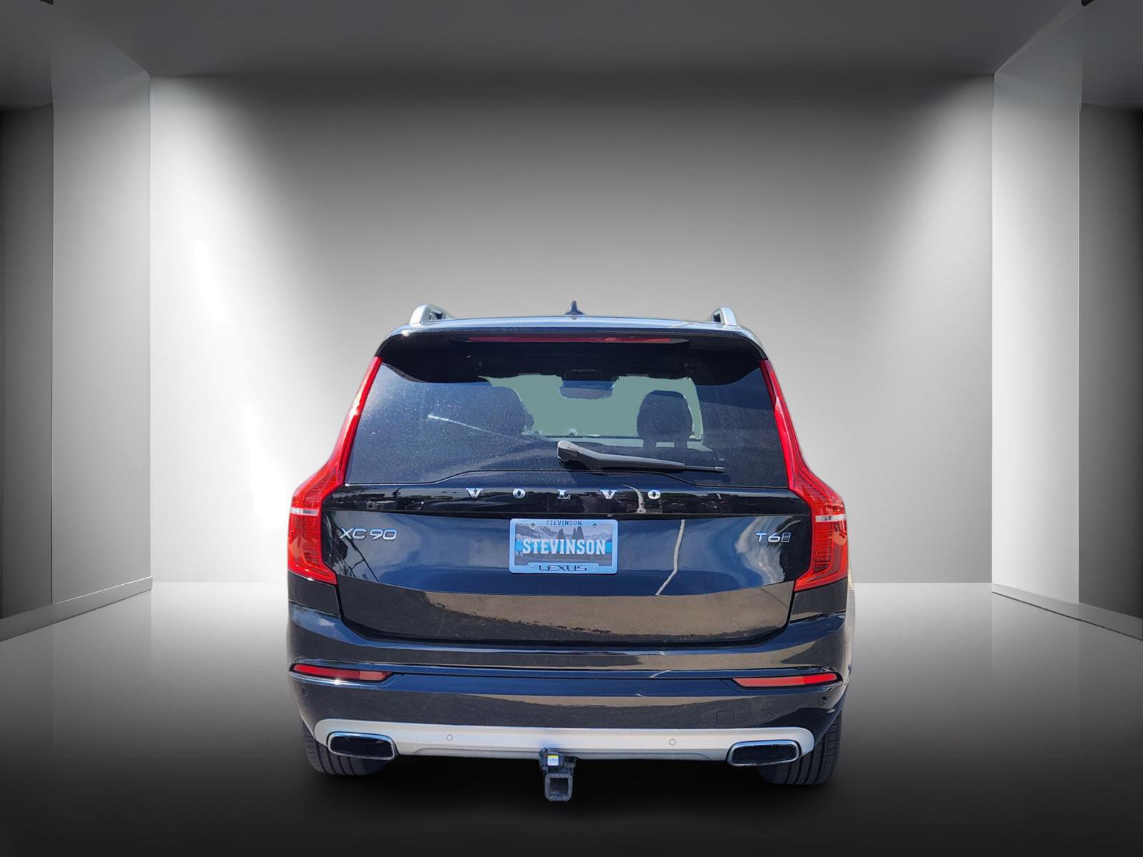 Used 2017 Volvo XC90 T6 Momentum w/ Vision Package AWD/4WD image 6