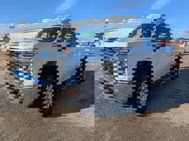 Used 2023 Chevrolet Silverado 2500 LT w/ Convenience Package image 8