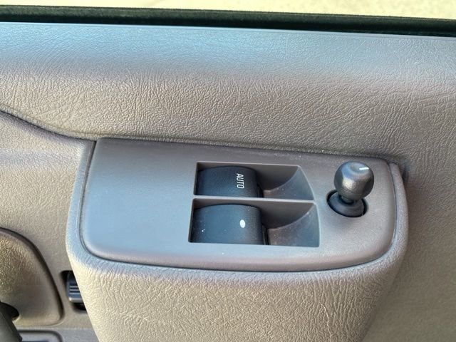 Used 2024 Chevrolet Express 2500 w/ Driver Convenience Package image 24