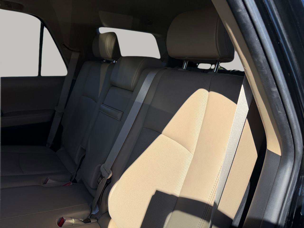 Used 2015 Toyota 4Runner Limited image 25