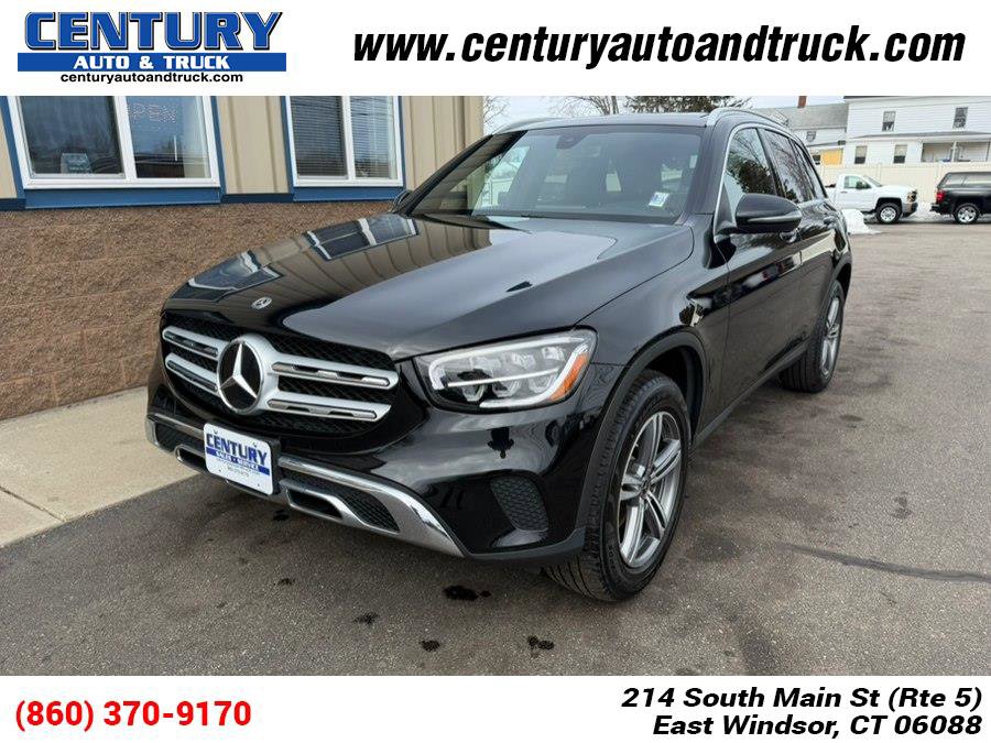 Used 2020 Mercedes-Benz GLC 300 4MATIC image 1