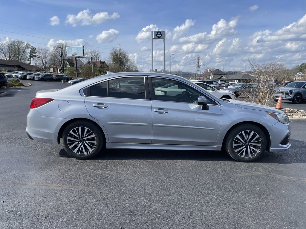 Used 2019 Subaru Legacy 2.5i Premium image 4