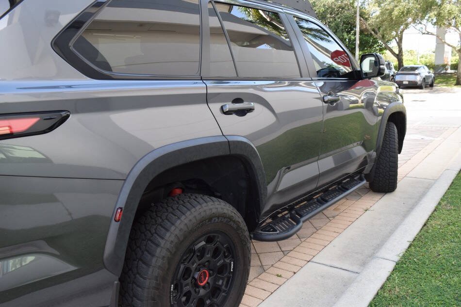 Used 2025 Toyota Sequoia TRD Pro AWD/4WD image 21