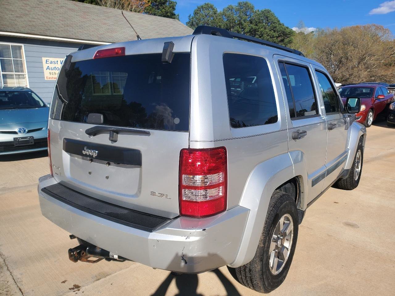 Used 2008 Jeep Liberty Sport w/ Popular Equipment Group image 8