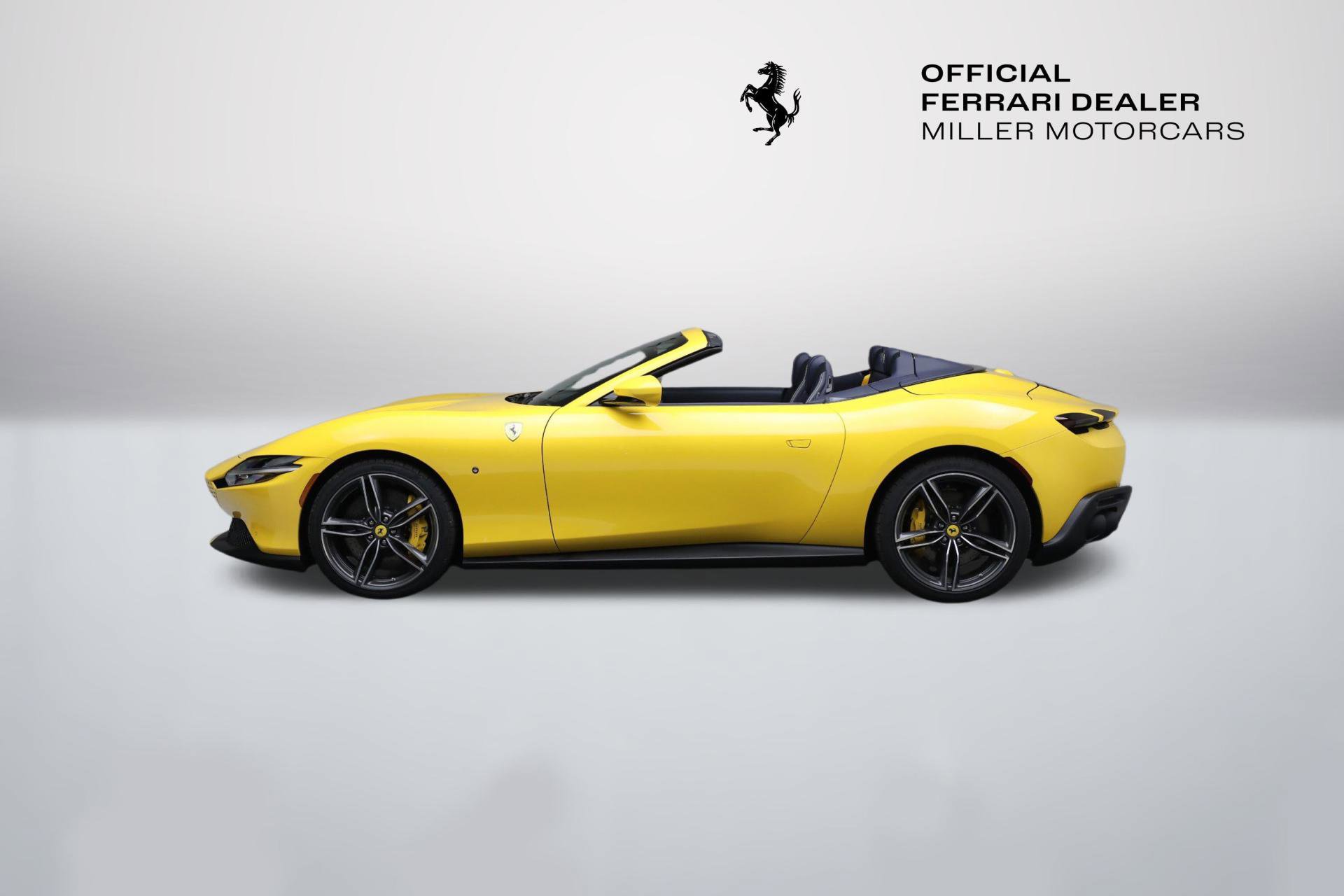 Certified 2025 Ferrari Roma Spider image 4