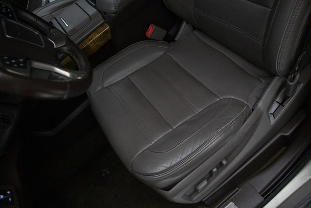 Used 2016 GMC Yukon Denali w/ Open Road Package image 29