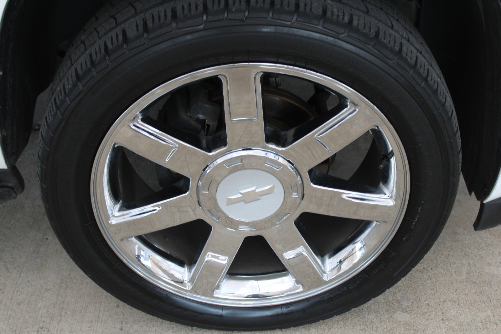 Used 2013 Chevrolet Tahoe LS w/ Texas Edition image 24