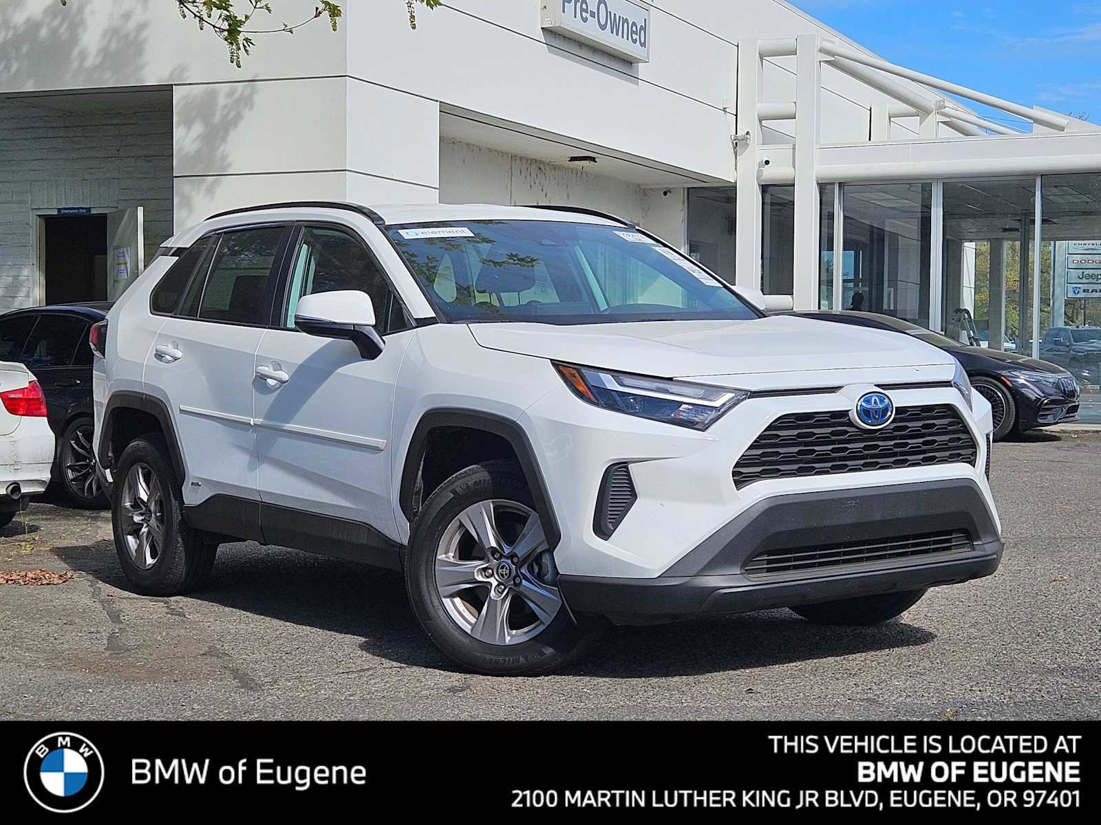 Used 2024 Toyota RAV4 LE image 1