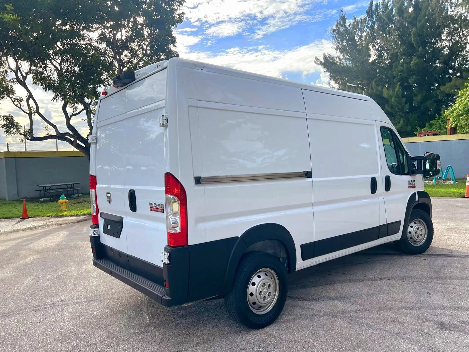 Used 2021 RAM ProMaster 1500 FWD image 10