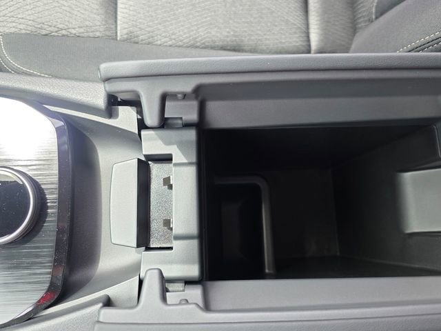 New 2026 Nissan Rogue SV w/ Cold Weather Package AWD/4WD image 20