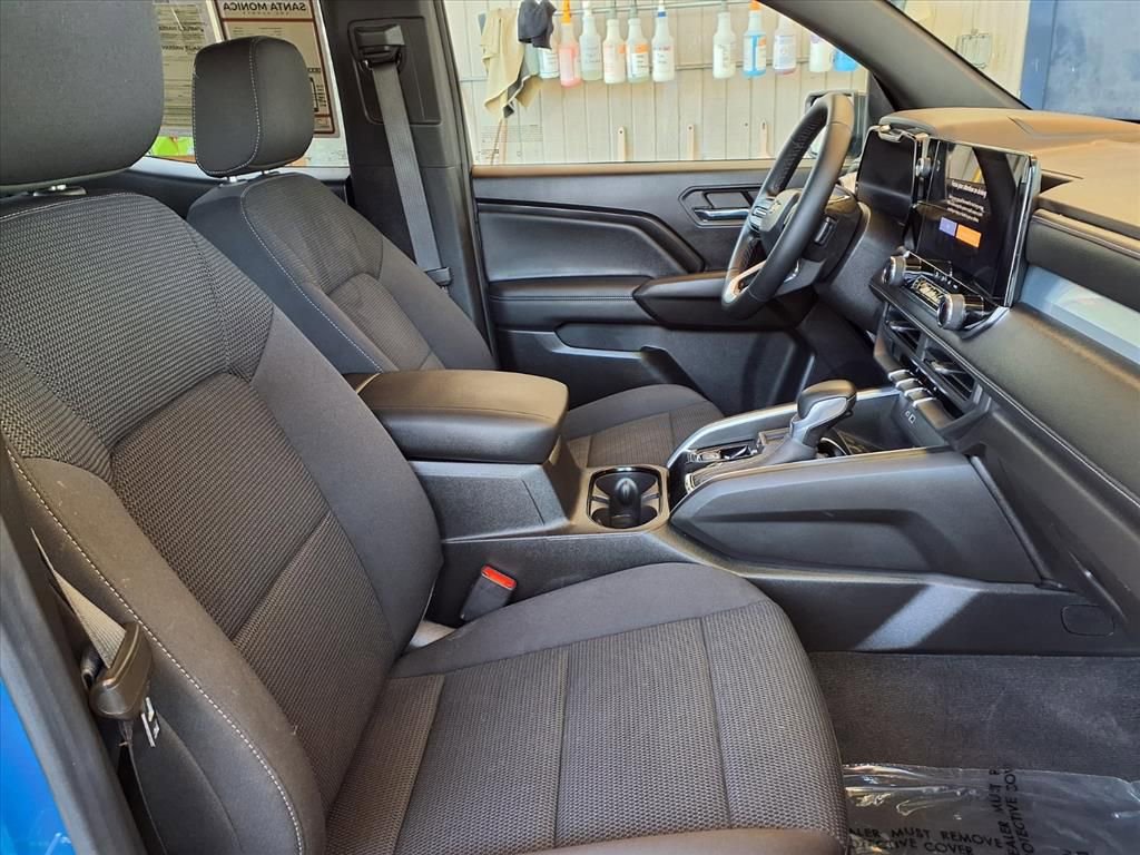 Used 2023 Chevrolet Colorado LT w/ LT Convenience Package RWD image 6