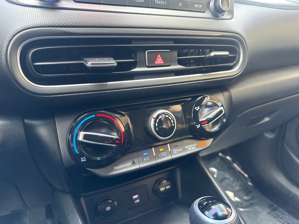 Used 2022 Hyundai Kona SEL w/ Cargo Package image 20