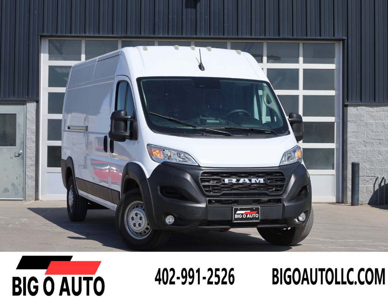 Used 2025 RAM ProMaster 2500 w/ Convenience Group FWD image 1