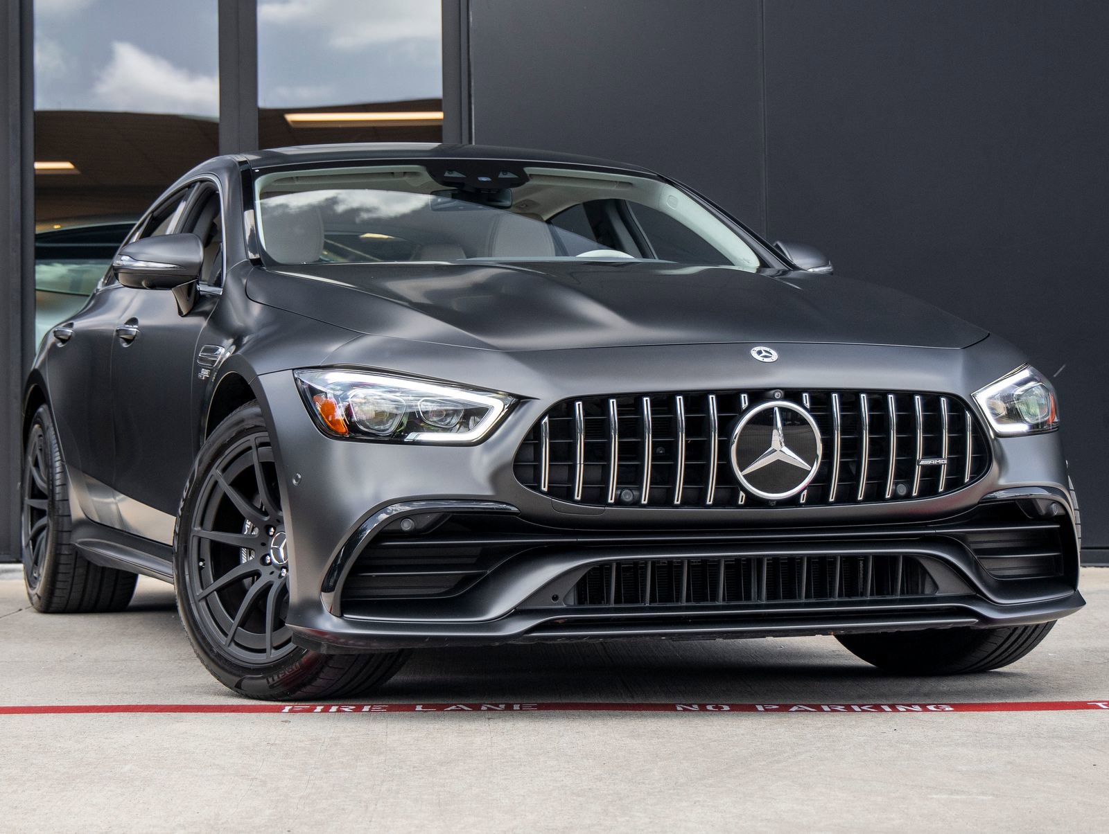Used 2023 Mercedes-Benz AMG GT 43 image 2