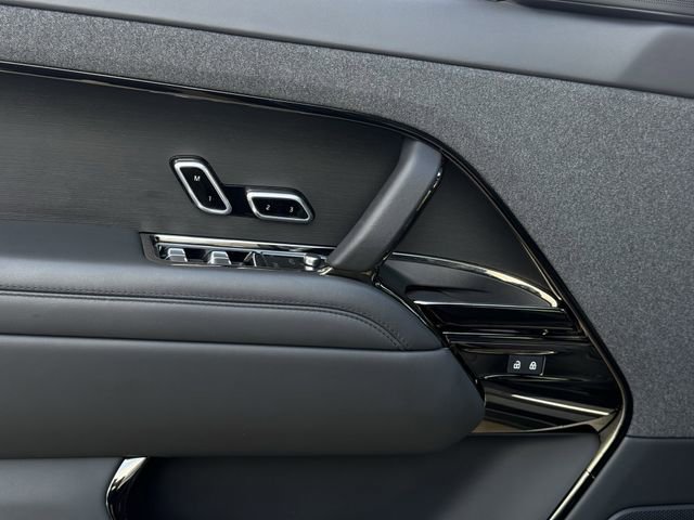 Used 2024 Land Rover Range Rover Sport Dynamic SE AWD/4WD image 22