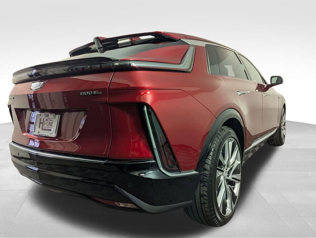 Used 2024 Cadillac Lyriq Luxury w/ LPO, Floor Liner Package image 63