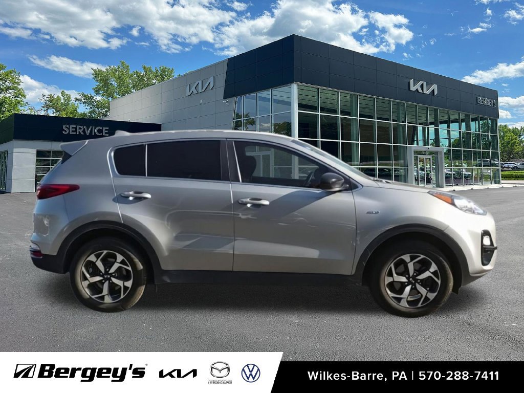 Used 2020 Kia Sportage LX AWD/4WD image 10