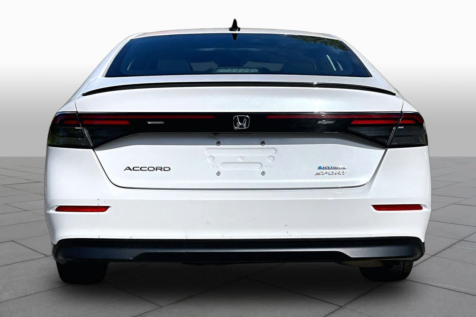 Used 2024 Honda Accord Sport image 5