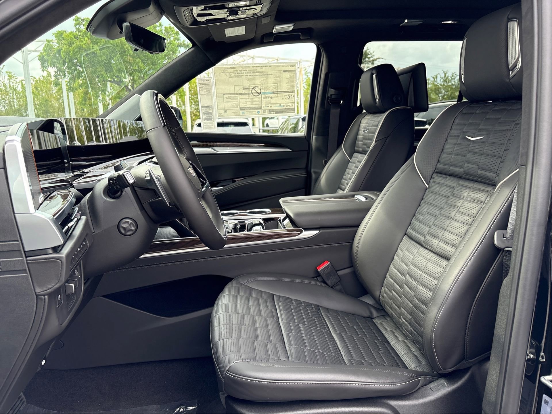 New 2026 Cadillac Escalade Platinum Sport AWD/4WD image 9