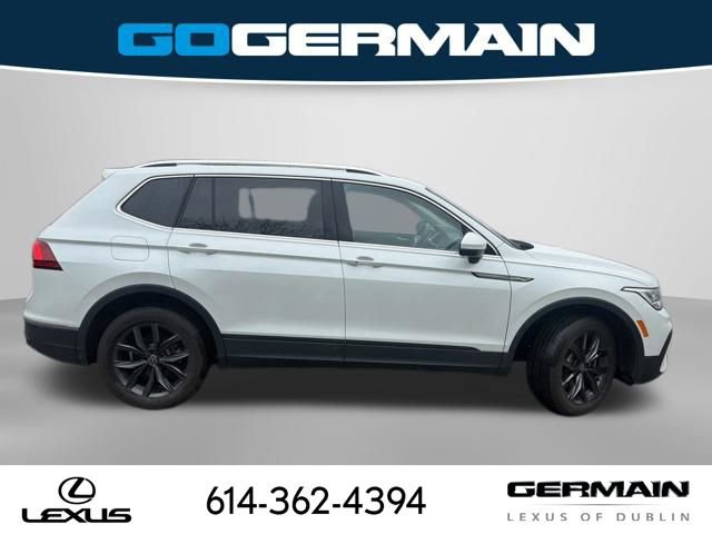 Used 2023 Volkswagen Tiguan SE w/ Panoramic Sunroof Package AWD/4WD image 6