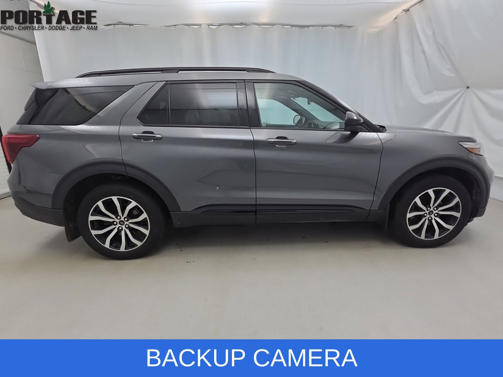 Used 2023 Ford Explorer ST AWD/4WD image 8