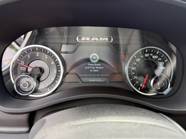 Used 2024 RAM 5500 SLT w/ Quick Order Package 27G SLT AWD/4WD image 19