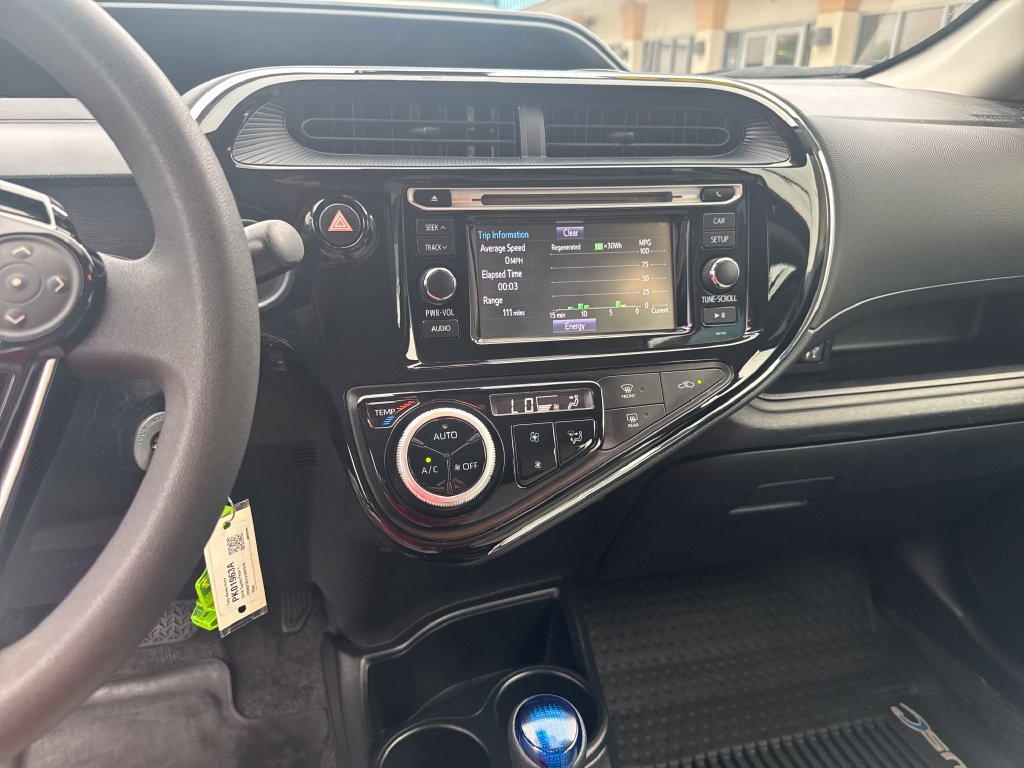 Used 2018 Toyota Prius C One FWD image 18