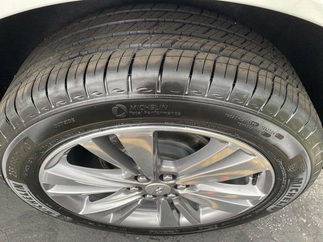 Used 2025 Cadillac XT5 Premium Luxury image 27