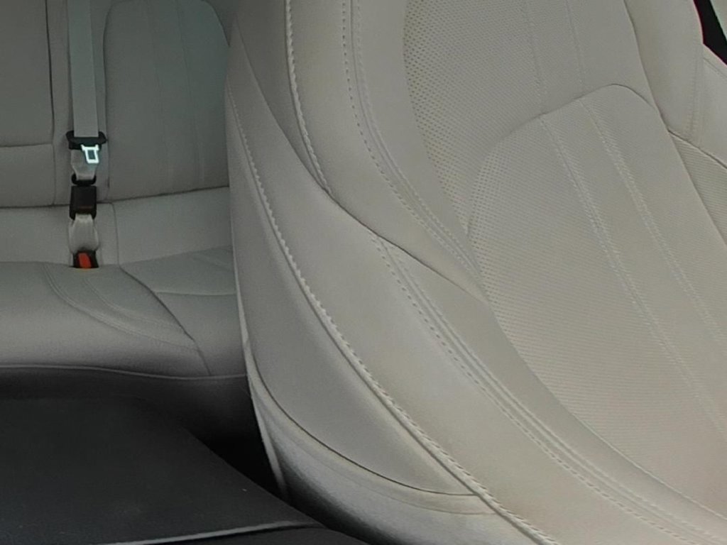 Used 2023 Maserati Levante Modena AWD/4WD image 14