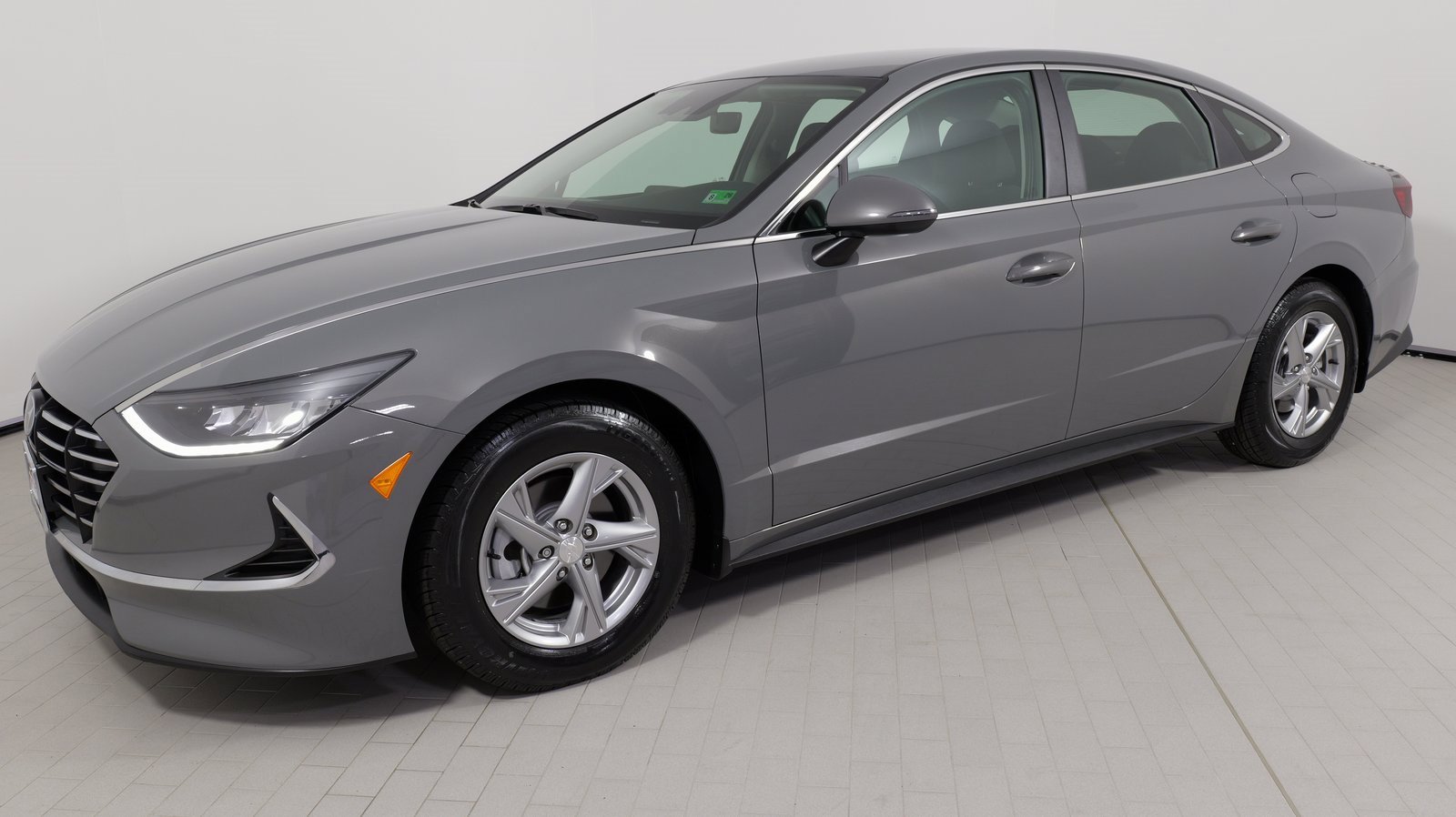 Used 2023 Hyundai Sonata SE image 4