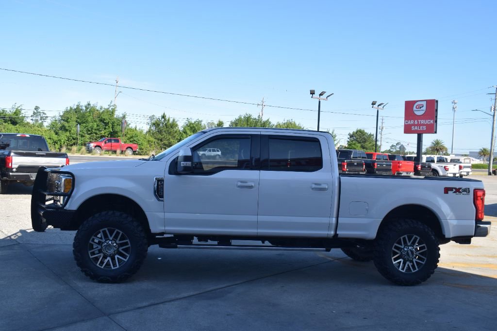 Used 2017 Ford F250 Lariat w/ FX4 Off-Road Package AWD/4WD image 6