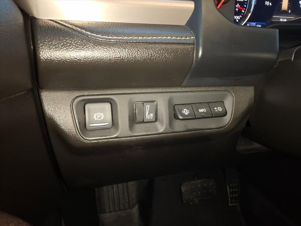 Used 2022 GMC Acadia Denali w/ LPO, Floor Liner Package image 23