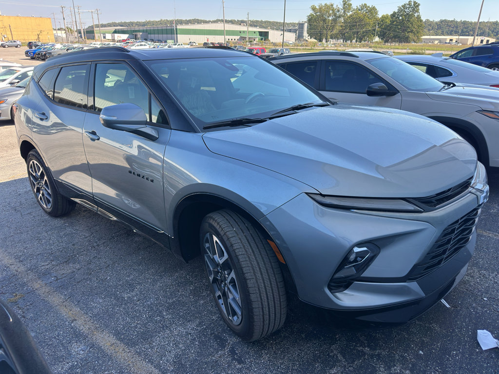 New 2025 Chevrolet Blazer RS w/ Driver Confidence II Package