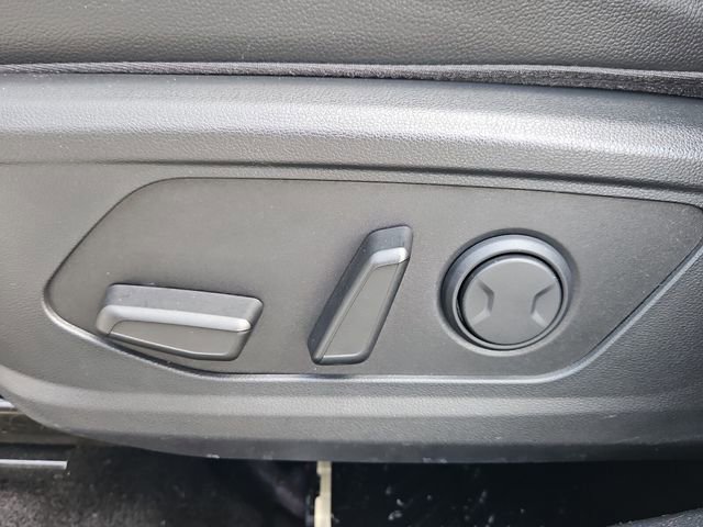 Certified 2022 Hyundai Santa Cruz Limited image 12