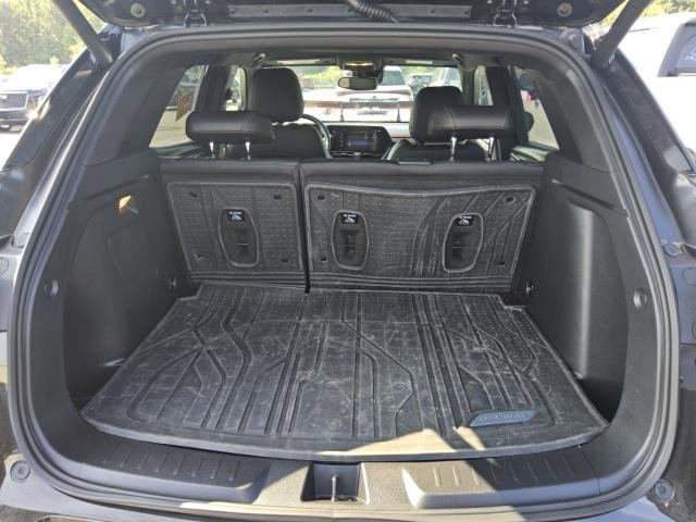 Used 2025 Chevrolet TrailBlazer RS w/ Convenience Package AWD/4WD image 4
