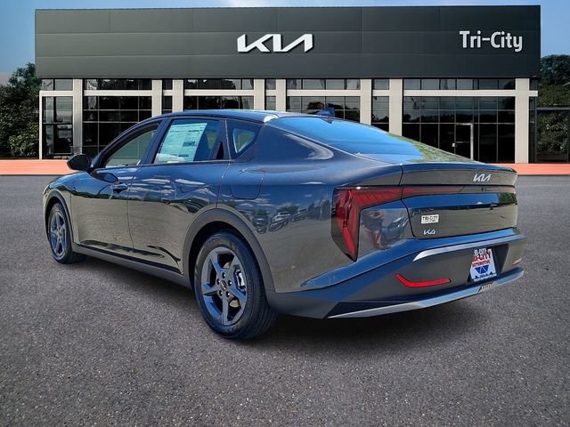 New 2026 Kia K4 FWD image 3
