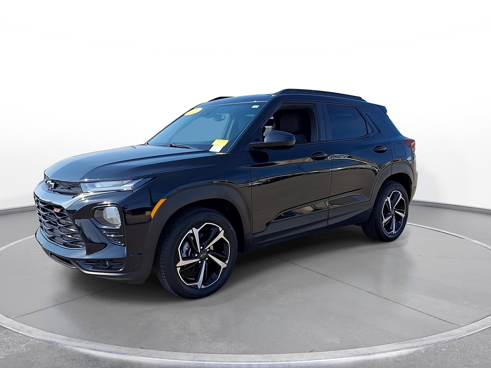 Used 2023 Chevrolet TrailBlazer RS w/ Sun and Liftgate Package AWD/4WD image 4