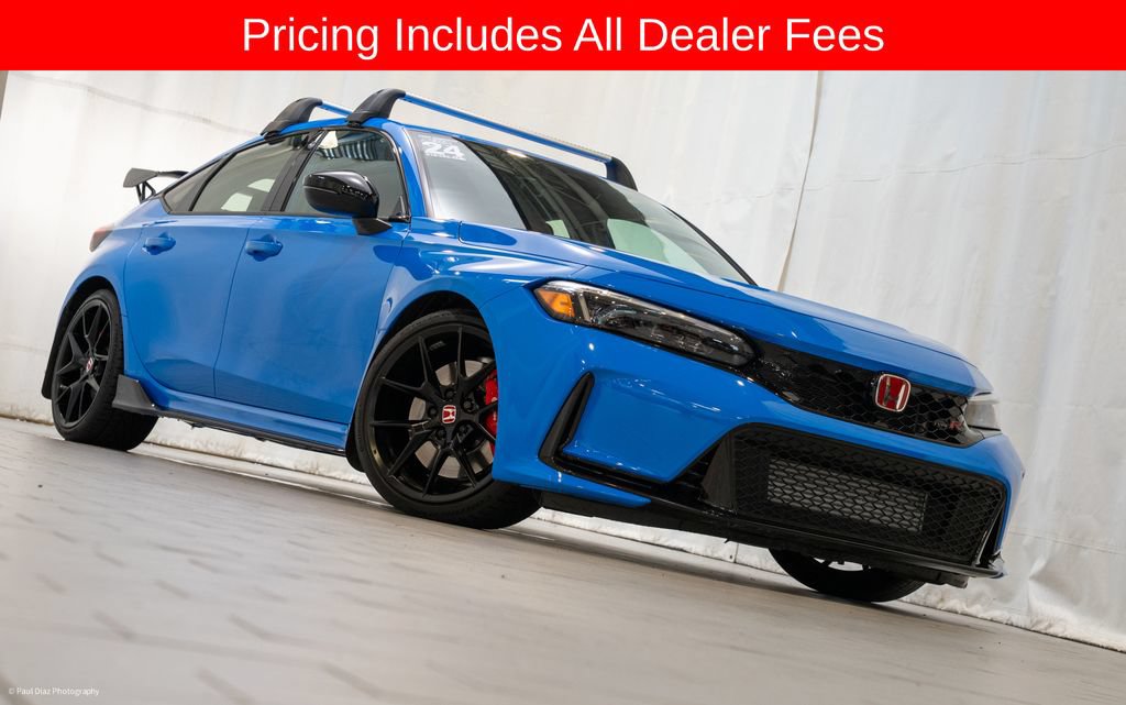 Used 2024 Honda Civic Type R image 2
