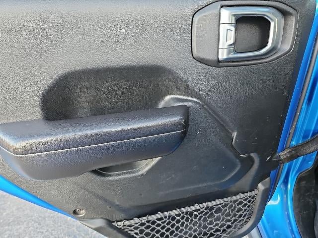 Used 2021 Jeep Gladiator Sport AWD/4WD image 18