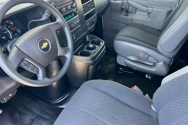 Used 2025 Chevrolet Express 2500 w/ Driver Convenience Package RWD image 10