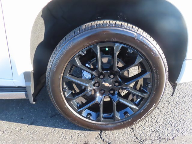 Certified 2025 Chevrolet Silverado 1500 High Country w/ Technology Package image 9