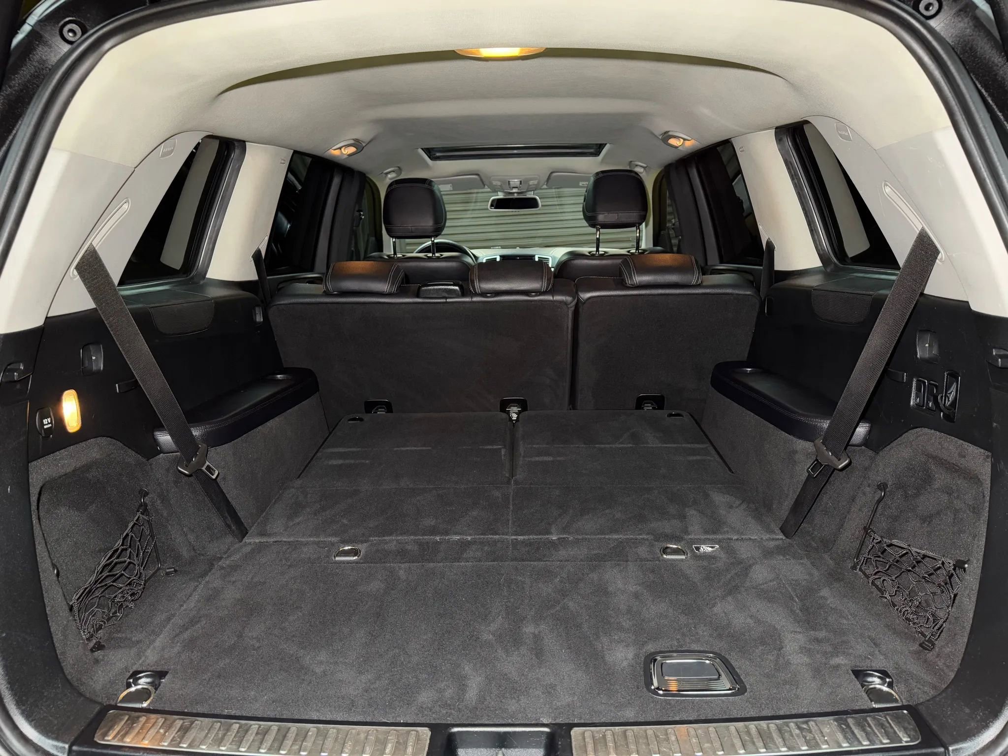 Used 2016 Mercedes-Benz GL 450 4MATIC w/ Premium I Package image 19