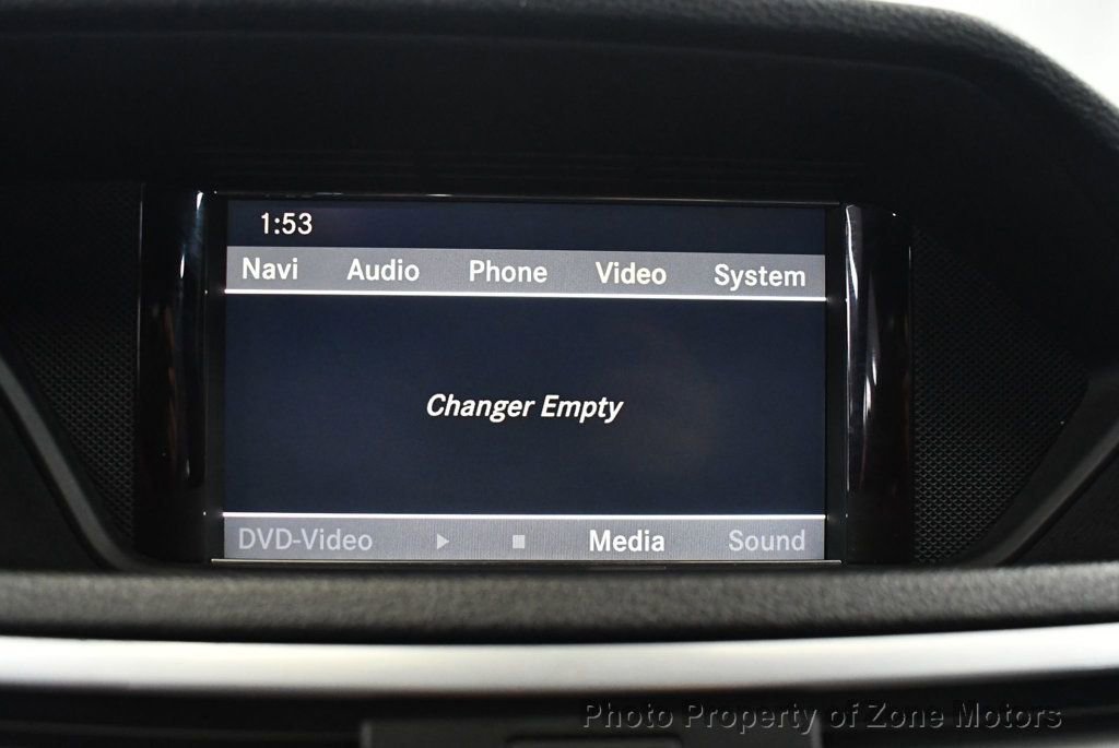 Used 2010 Mercedes-Benz E 550 4MATIC Sedan image 40